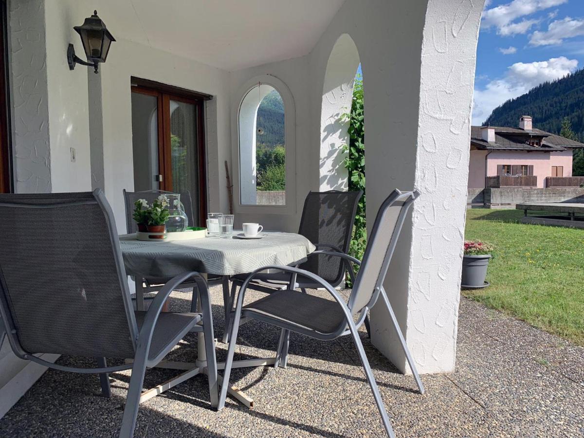 Ferienwohnung Cadras Tinzen Exterior foto